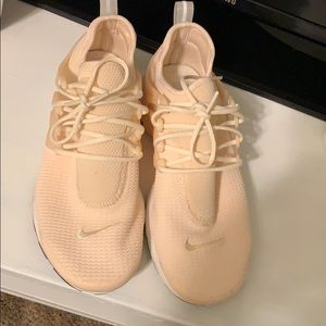 Brand New air presto shoes for women. Size 7.